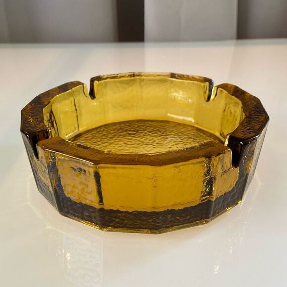 Vintage Mid Century Blenko Honey Amber Gold Ashtray - Picture 5 of 6